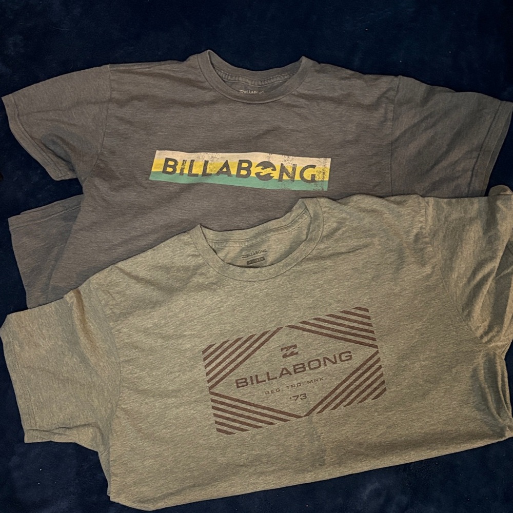Billabong Gray Graphic Tees - Set of 2